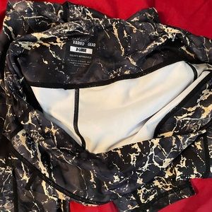CVG long black marble leggings
